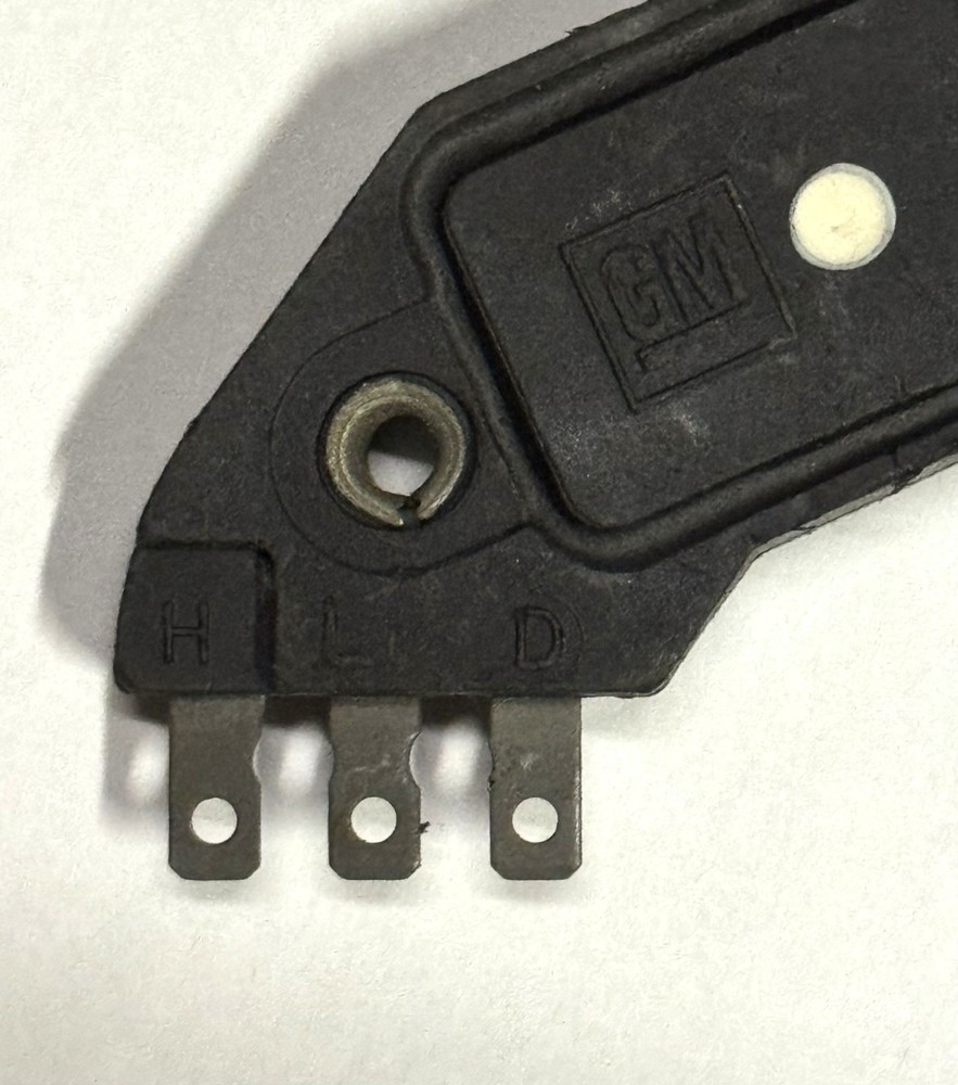 NOS OEM GM Ignition Module #D1918 (1894308)