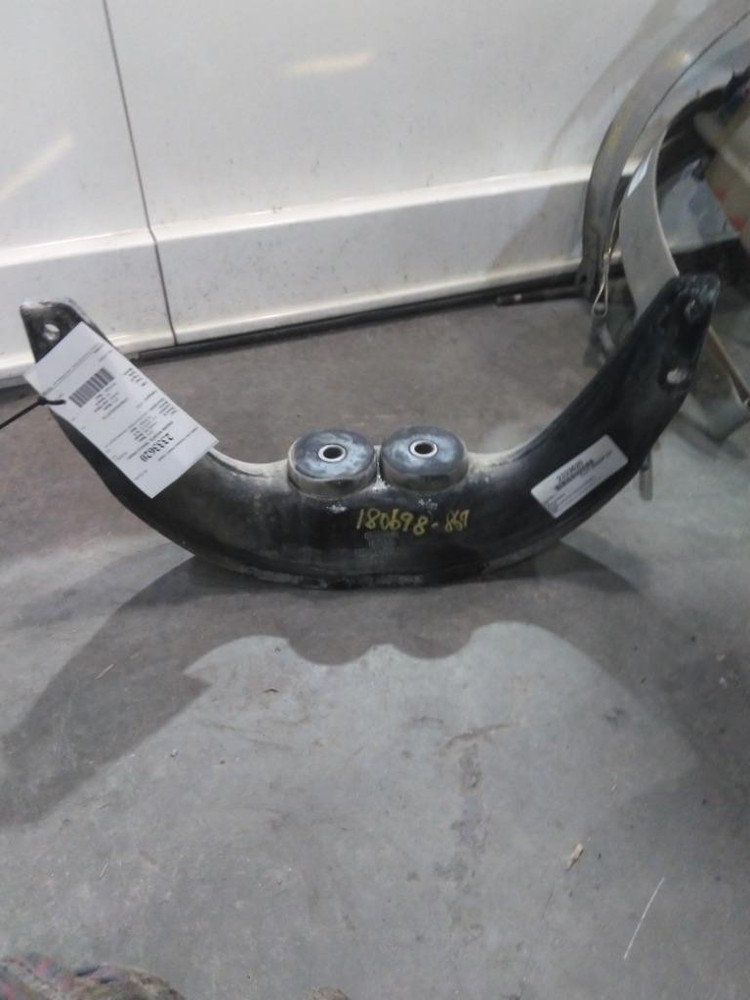 Replaces 04088CA 2014 PETERBILT 579 FRONT ENGINE MOUNT , MN