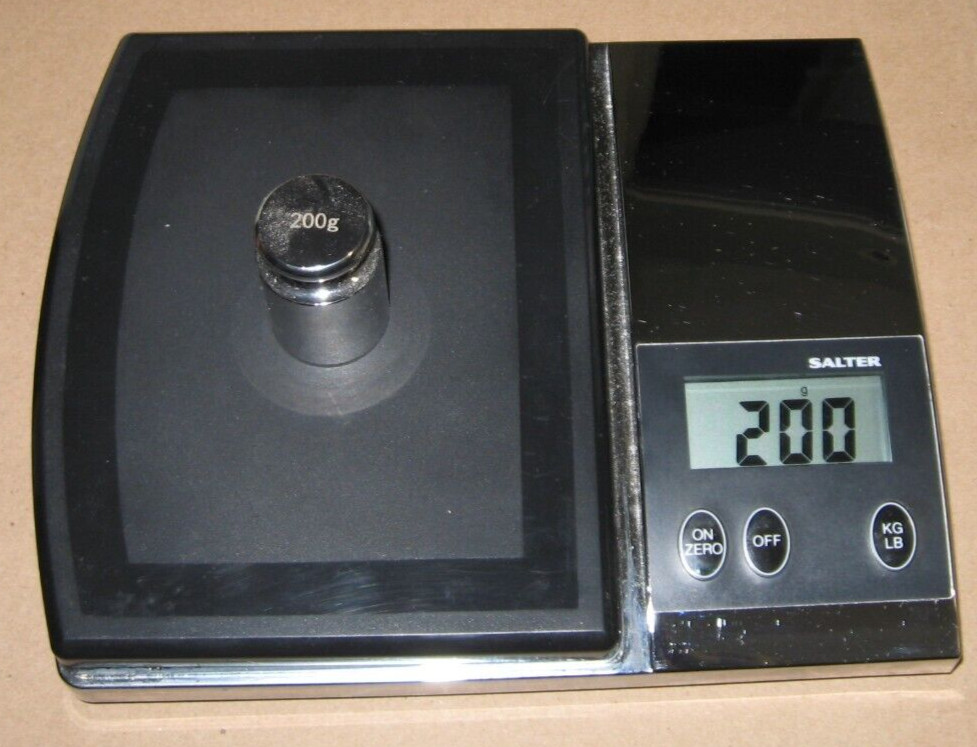 Vintage Salter kitchen electronic baking scale, #3025 Chrome Tested