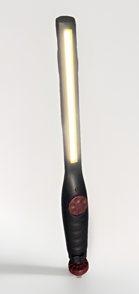 Matco Tools LED Work Light Red Black Lighting MHHFL Magnetic Rechargeable