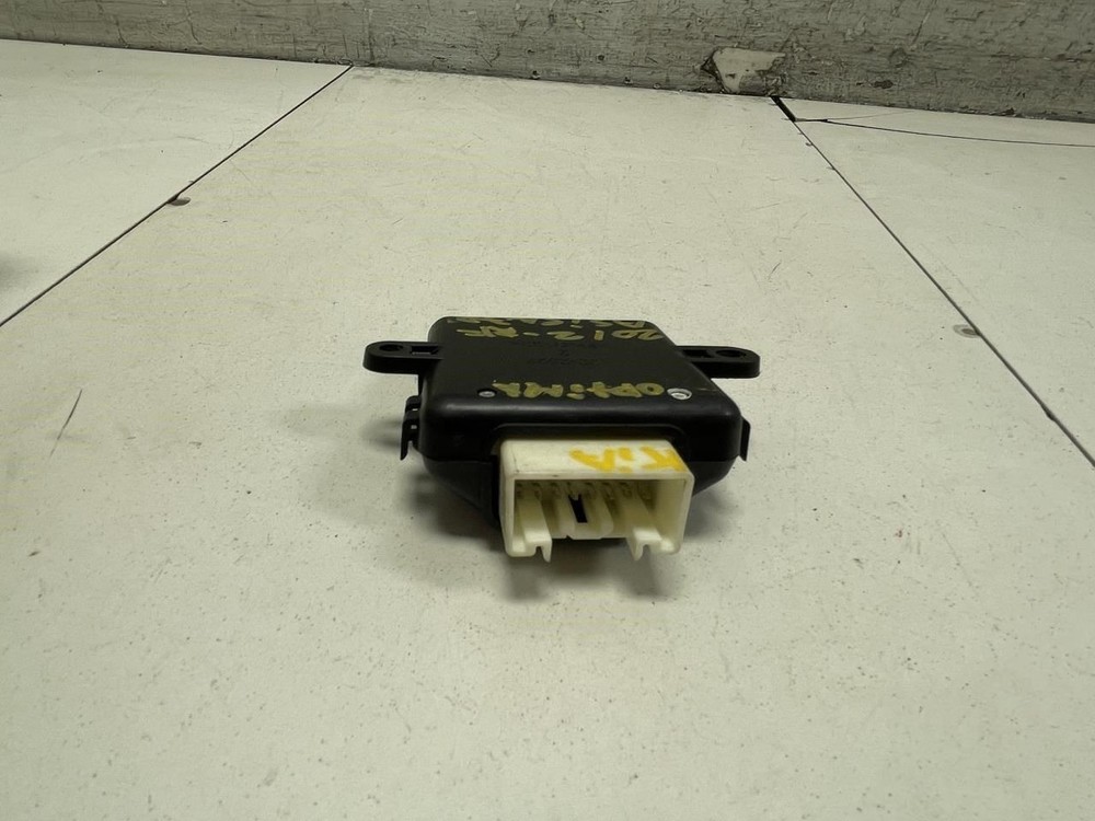 2011 2013 KIA OPTIMA FRONT RIGHT PASSENGER SIDE SEAT HEATER CONTROL MODULE OEM+