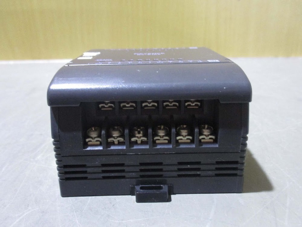 KEYENCE KV-E16X PLC with Built-in Display Function USED #2