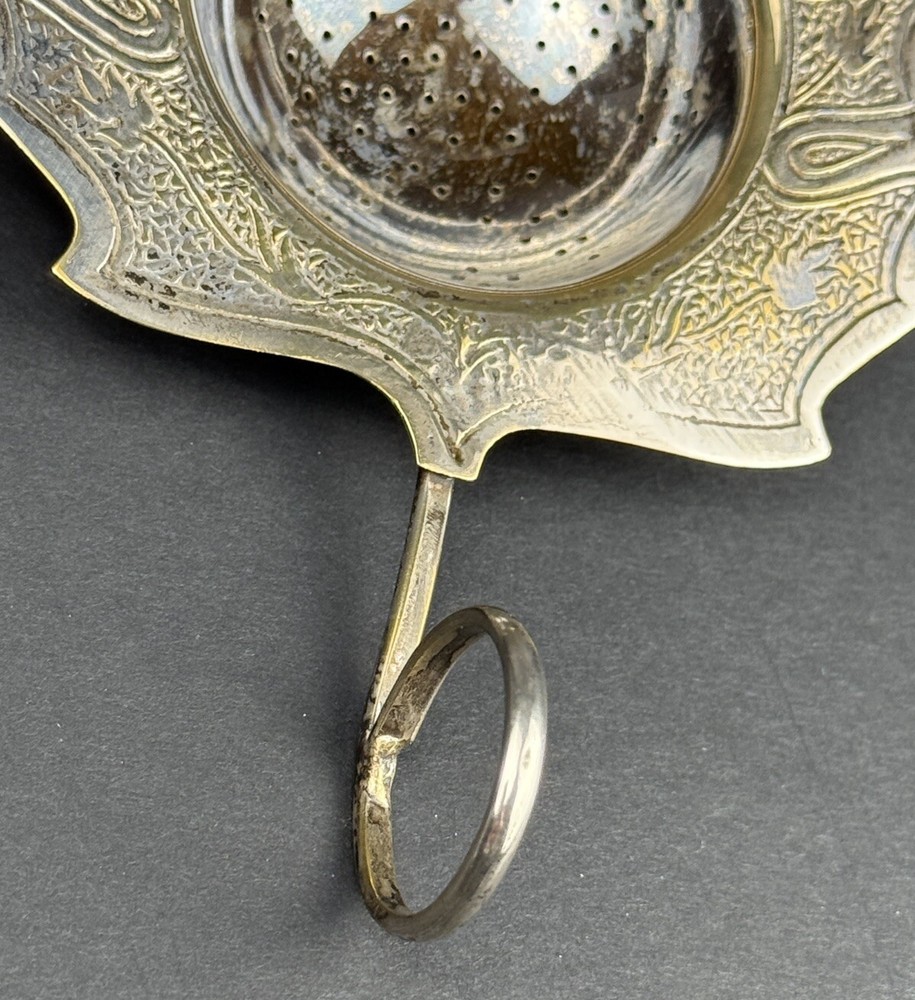 Vintage Silver Plate Maple Leaf Shaped Loose Leaf Tea Strainer