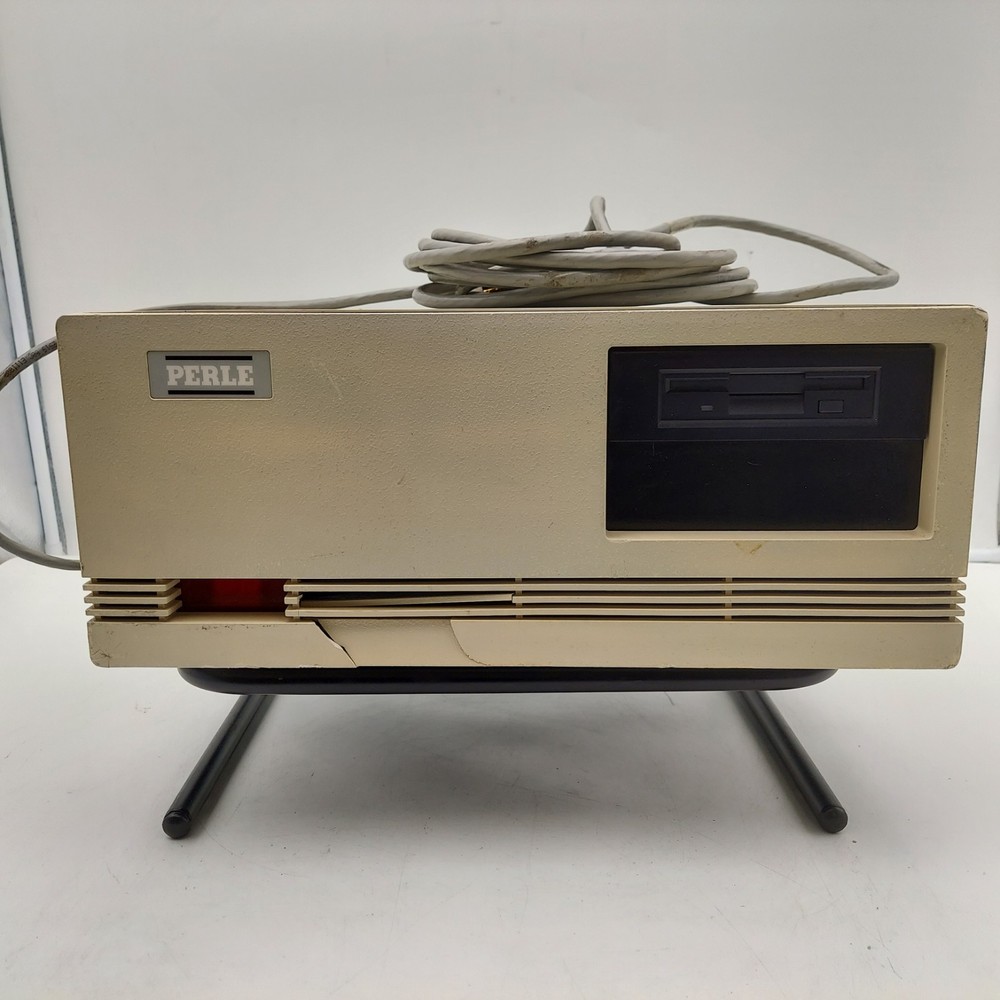 Perle PDS 350-31 Remote Communication Controller with 3.5" Floppy Drive