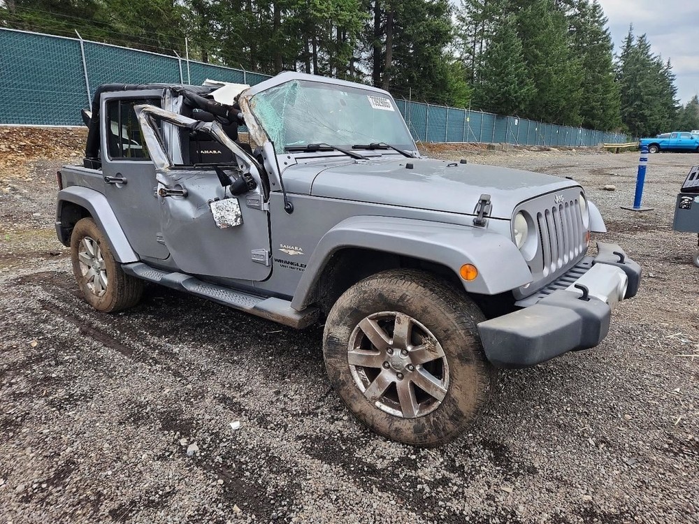 RIGHT REAR DOOR WINDOW REGULATOR OEM 2011 JEEP WRANGLER