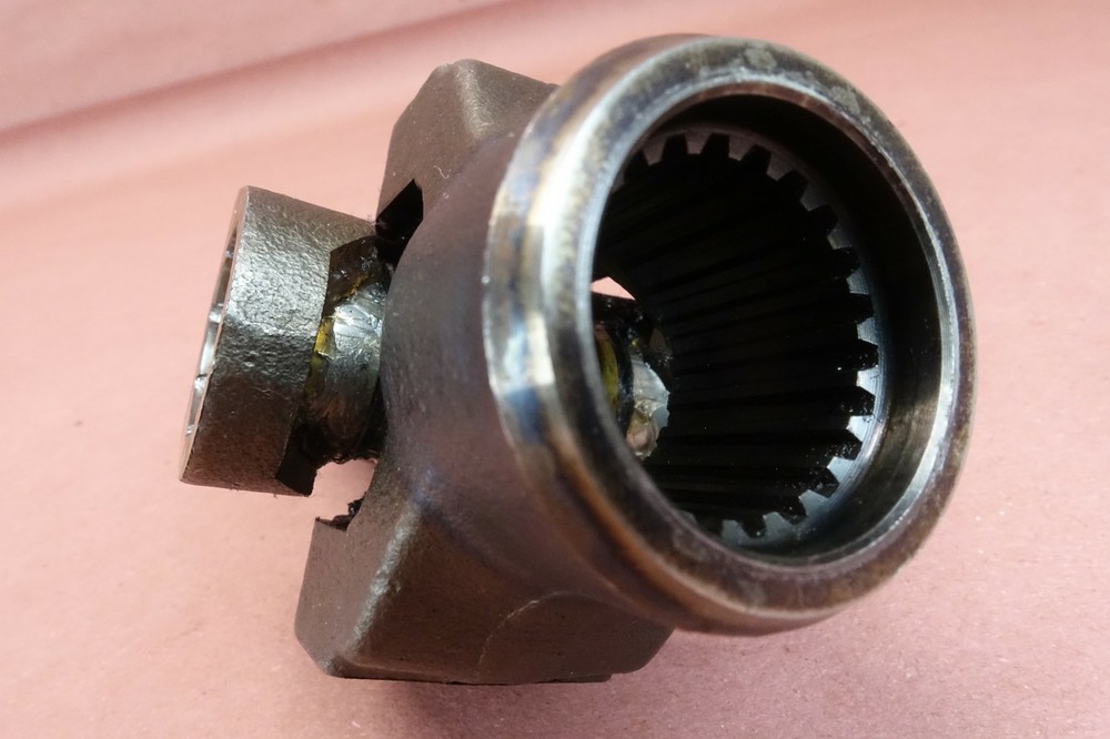 2005-2009 SUZUKI BOULEVARD M50 Universal Joint Gear