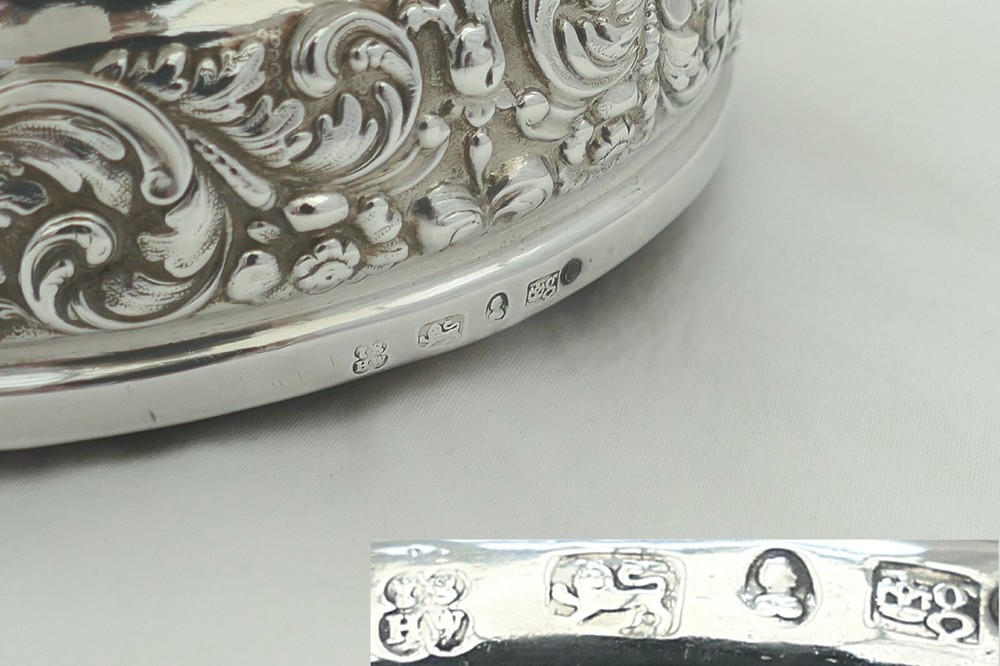 RARE WILLIAM IV HM STERLING SILVER EMBOSSED WINE BOTTLE COASTER 1830