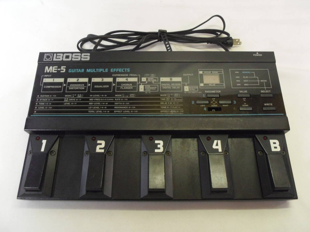 Boss ME-5 Analog Multi Effect processor Pedal 100V