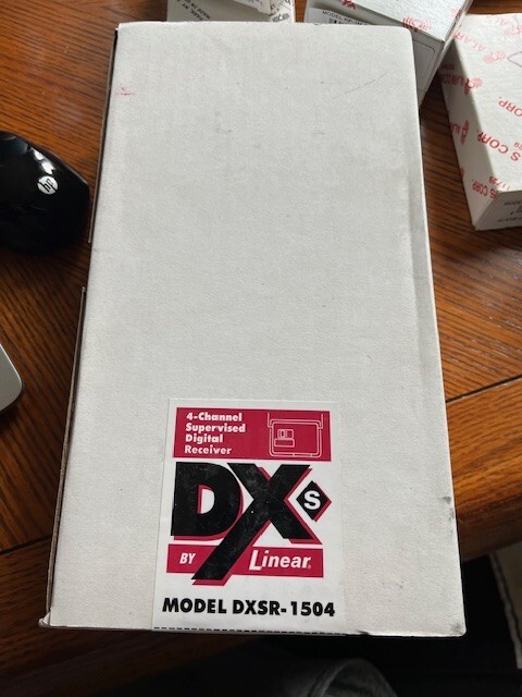 Linear DXSR-1504 Supervised Receiver 4- Channel NEW