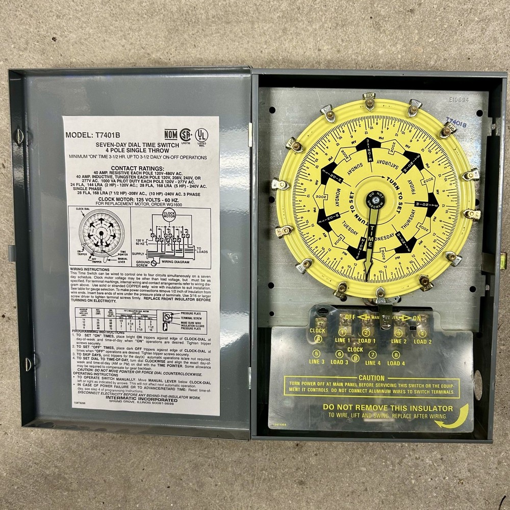 INTERMATIC T7401B 7-day, 4-pole Timer Switch