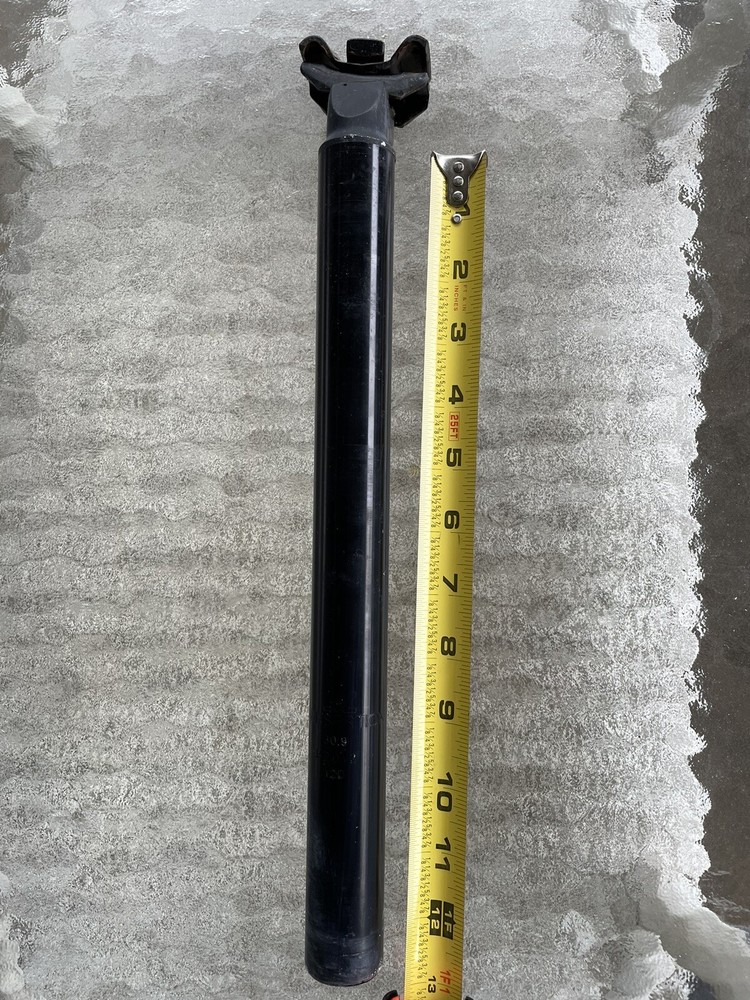 Seatpost 30.9 Aluminum Black