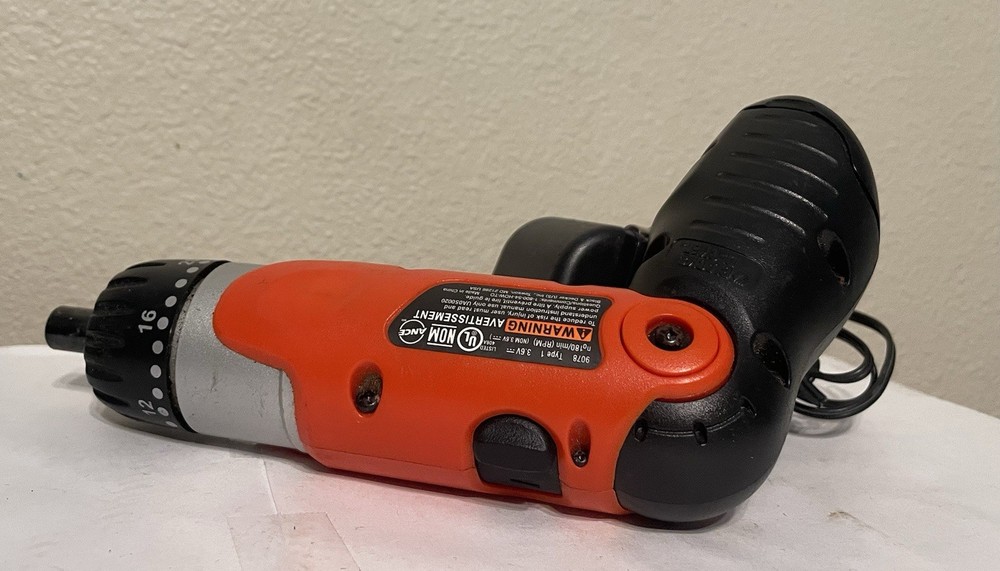 Black & Decker Pivot Driver Adjustable W/Charger- Pre Owned