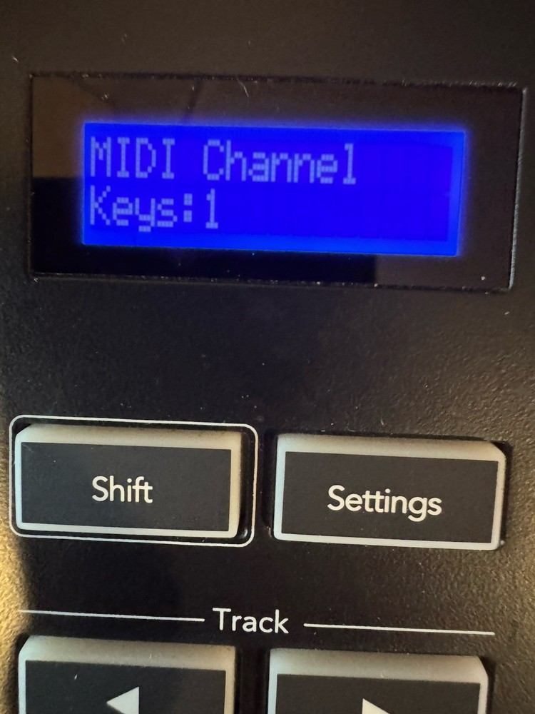 Novation Launchkey 25 With Power Cable - Used