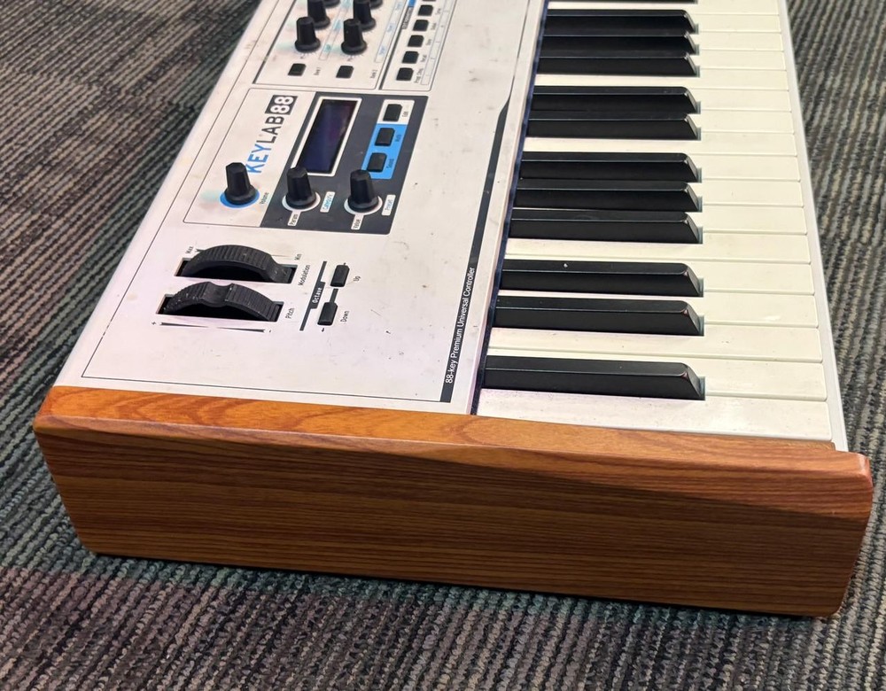 Arturia Keylab 88 Midi Controller