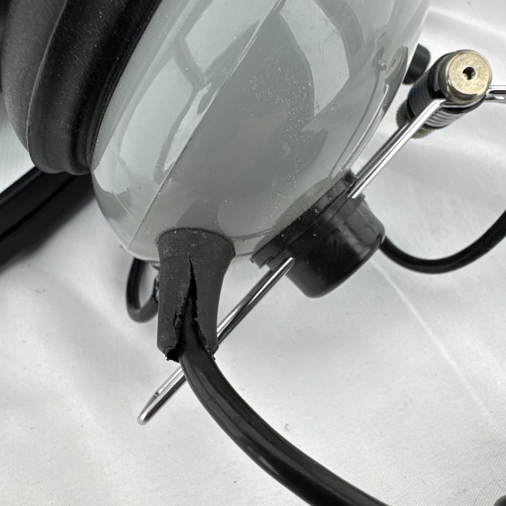 AVIX Aviation Headset Dual Plug Pilot Headset Tested