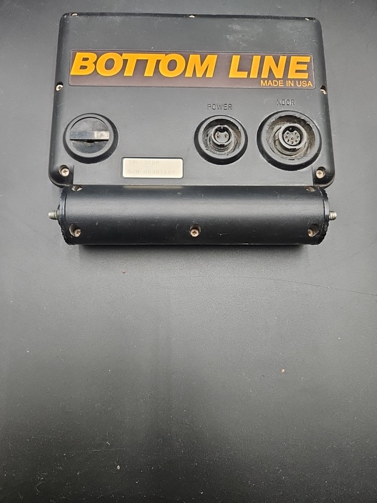 BottomLine TBL210F Fish Finder Display - No Cords #D4