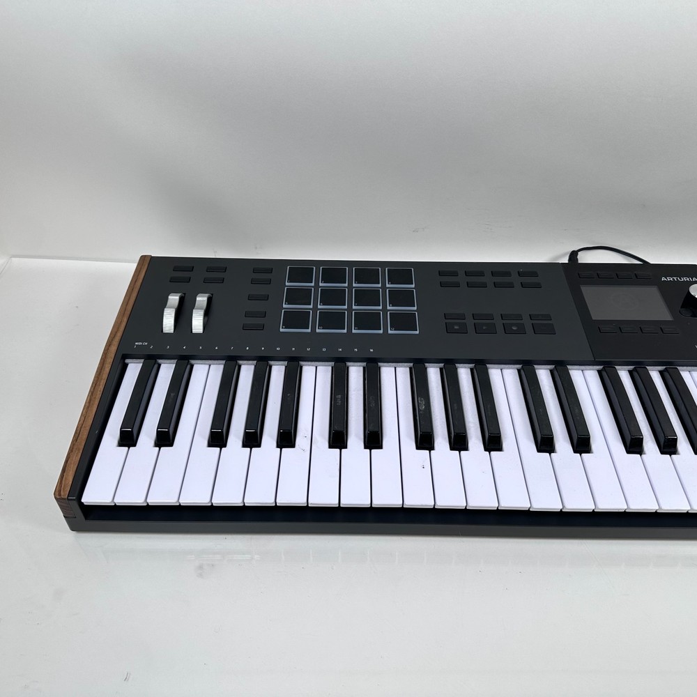 Arturia KeyLab 61 MK3 MIDI Keyboard Controller; AS-IS