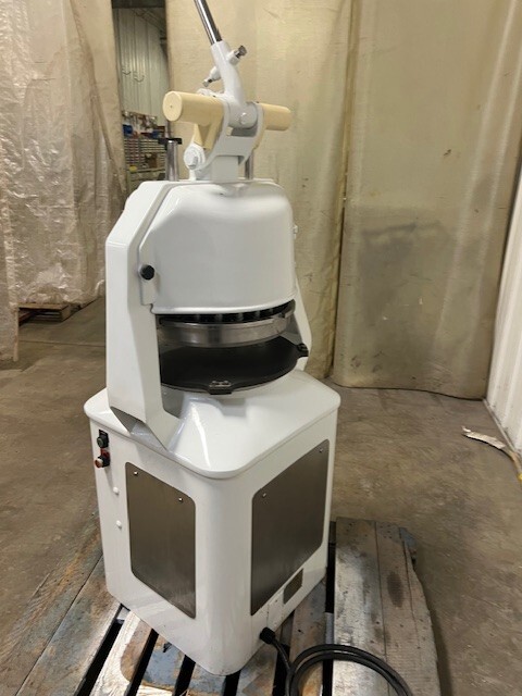 Dutchess 36 Part Divider Rounder - Model JN - Refurbished
