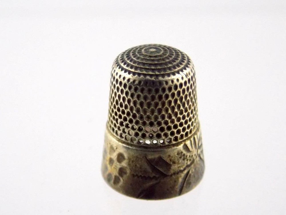 Vintage Sterling Silver Thimble Personalized Name Florence Size 9 GOOD CONDITION