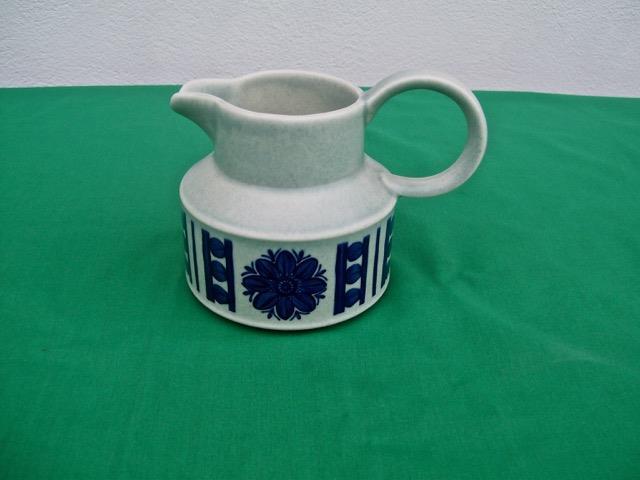 MIDWINTER STONEHENGE * BLUE DAHLIA* CREAMER UNUSED