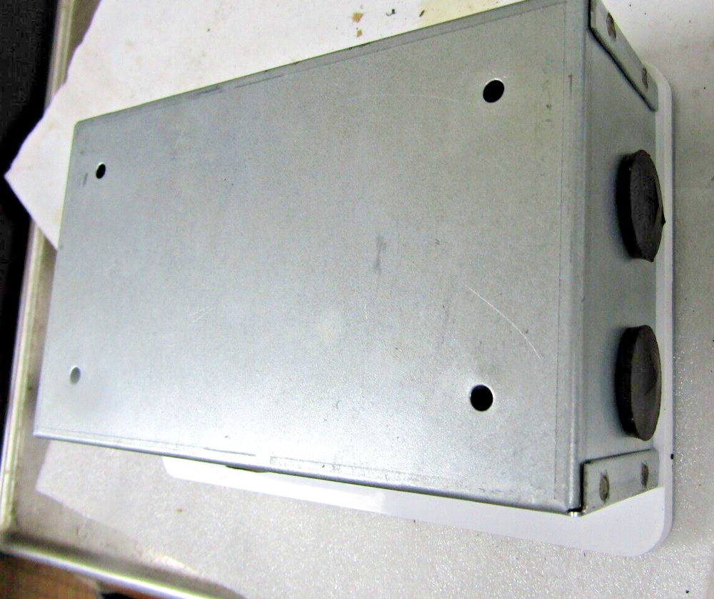 ✌ YORK HITACHI DCCUNI CENTRAL CLIMITE CONTROLLER 120VAC