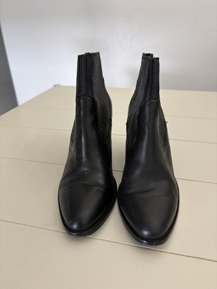 ASH Black leather platform boots Sz8 EU38