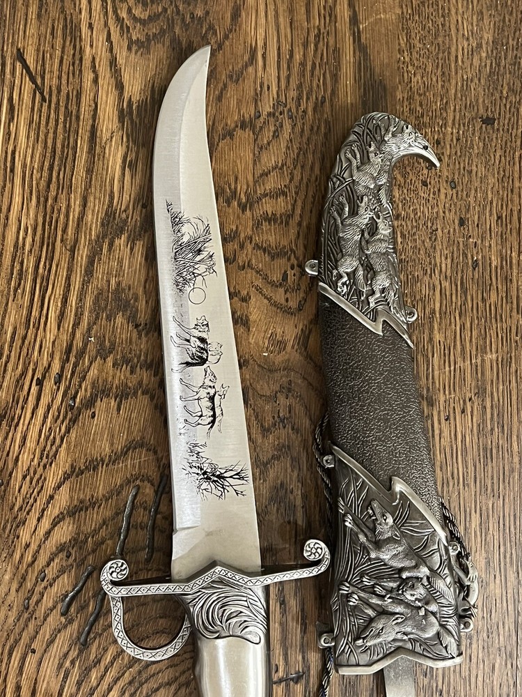Pewter Hunting Dagger With Decorative Wolves