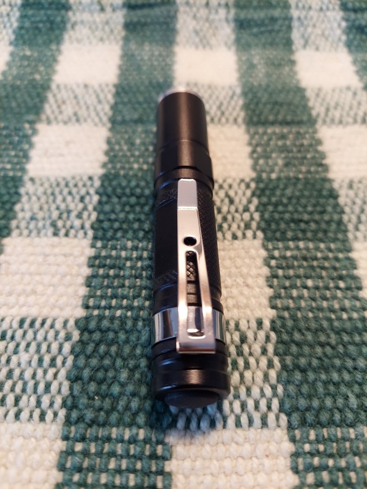 Micro Mini (1)Mode Waterproof 100LM Pocket LED Flashlight Zoomable LED Penlight