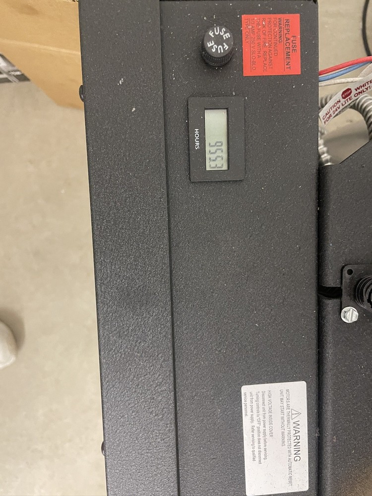 Midmark PowerAir P32 Compressor, 1 user, Low hours (955hrs)