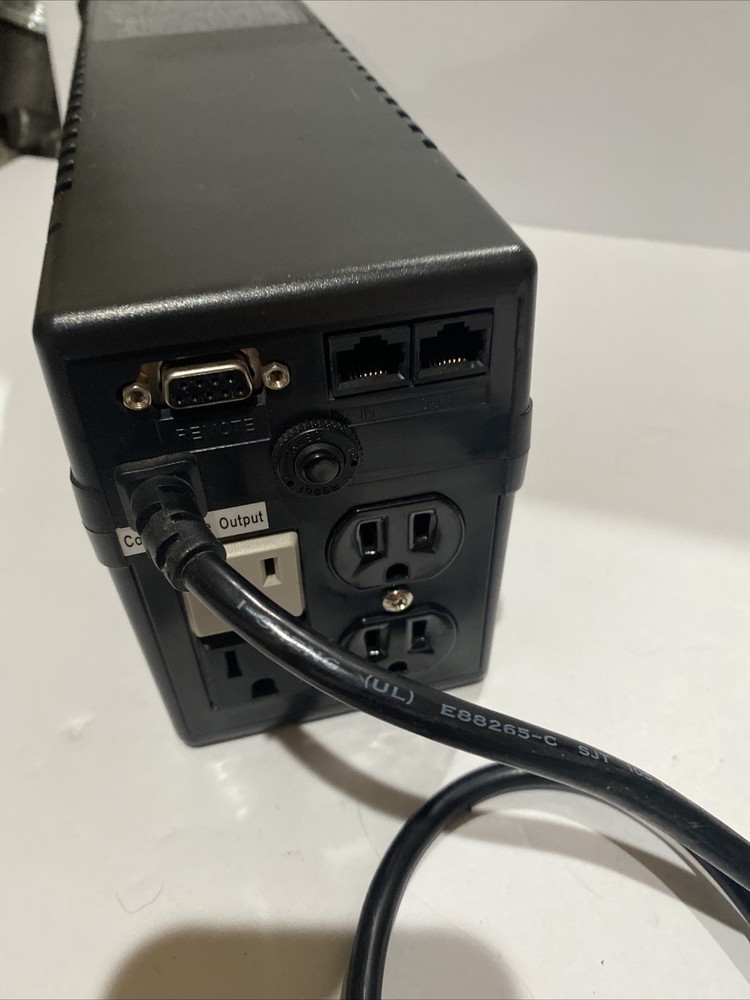 PCM Powercom Black Knight Pro BNT-600AP *Doesn’t Work*