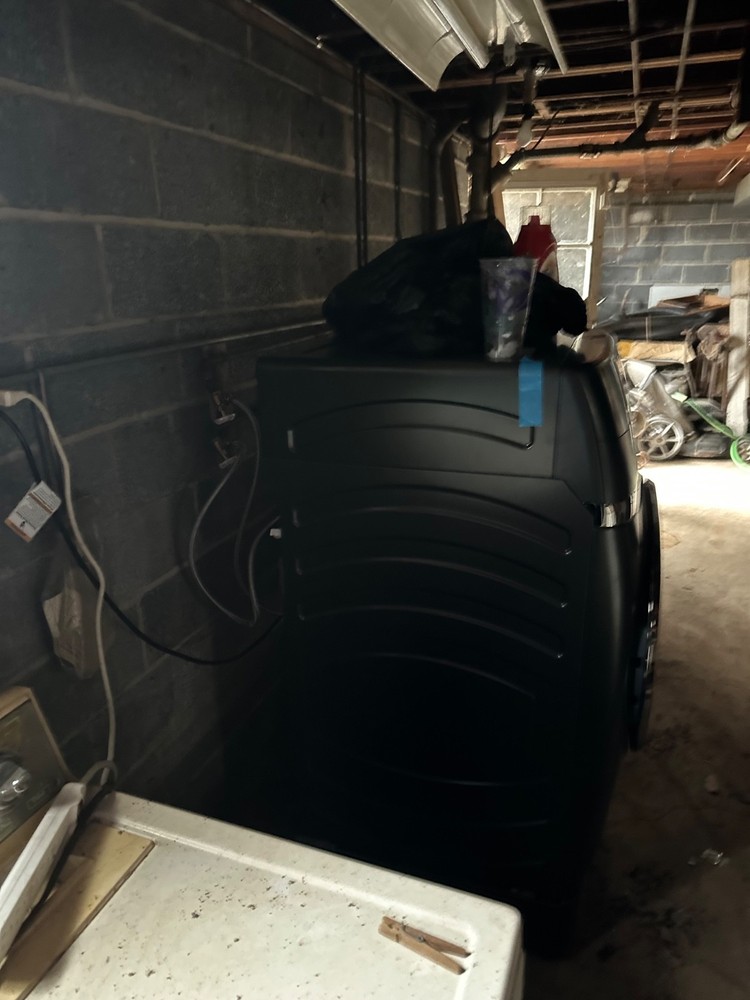 GE combo washer/dryer, black , one year old barely used
