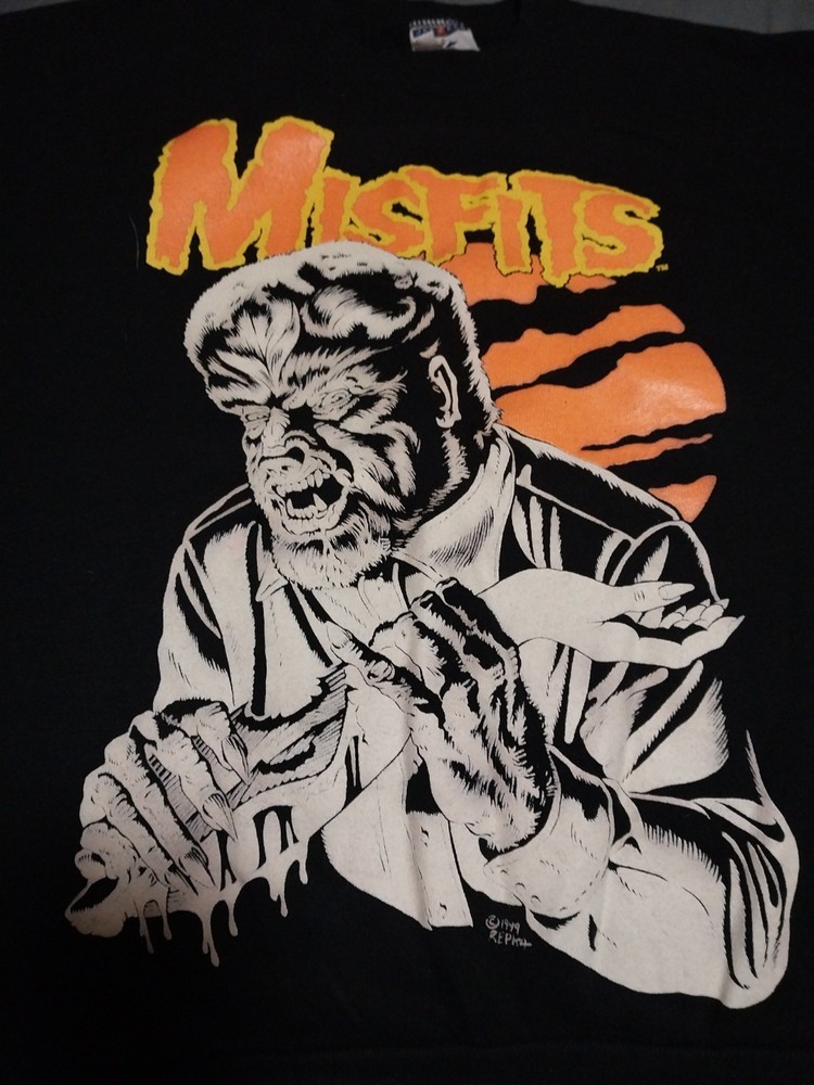 2000 misfits famous monsters official tour sweatshirt