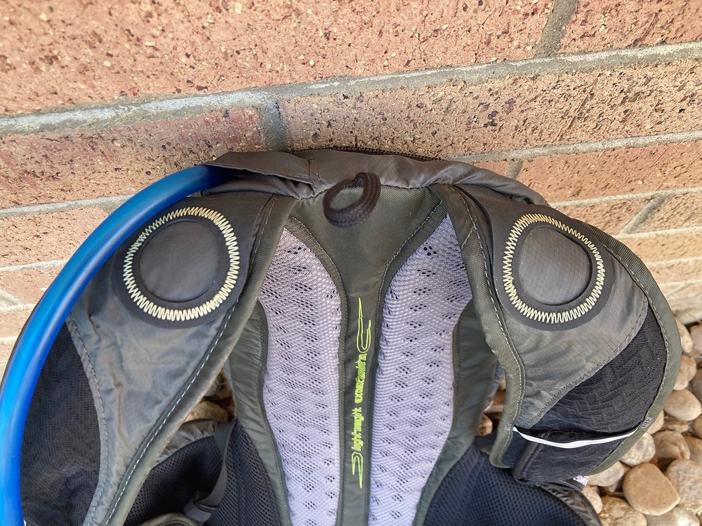 Camelbak Charge LR Ultra Light Hydration Pack Bladder Included!