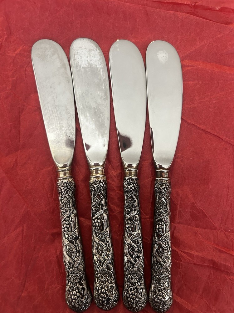 Gondi Get Silver Grapevine Butter Jam Knife