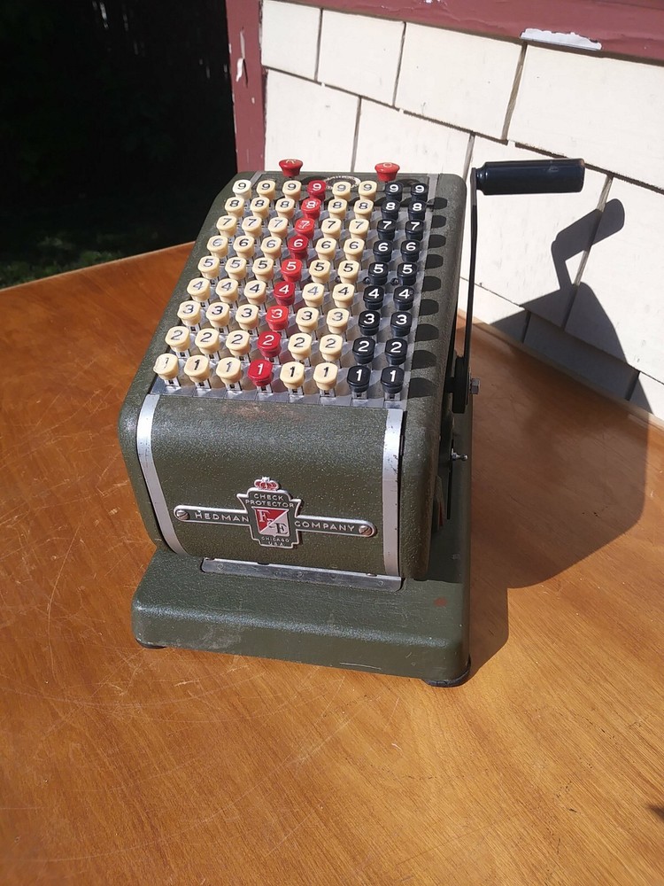 Vintage Hedman Co. F&E Royal Premier Check Protector