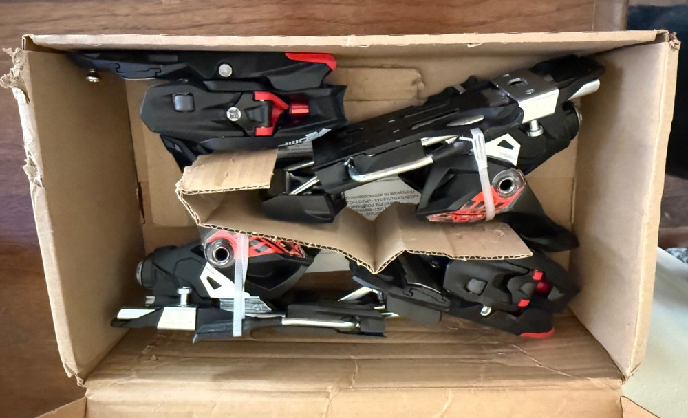 Marker XComp 12 Black/Flo Red Ski Bindings 2021 6820U1MS