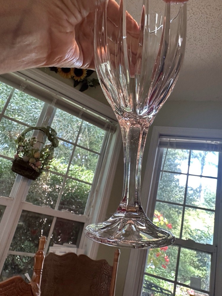 Mikasa Tiara Wine Goblet 8”
