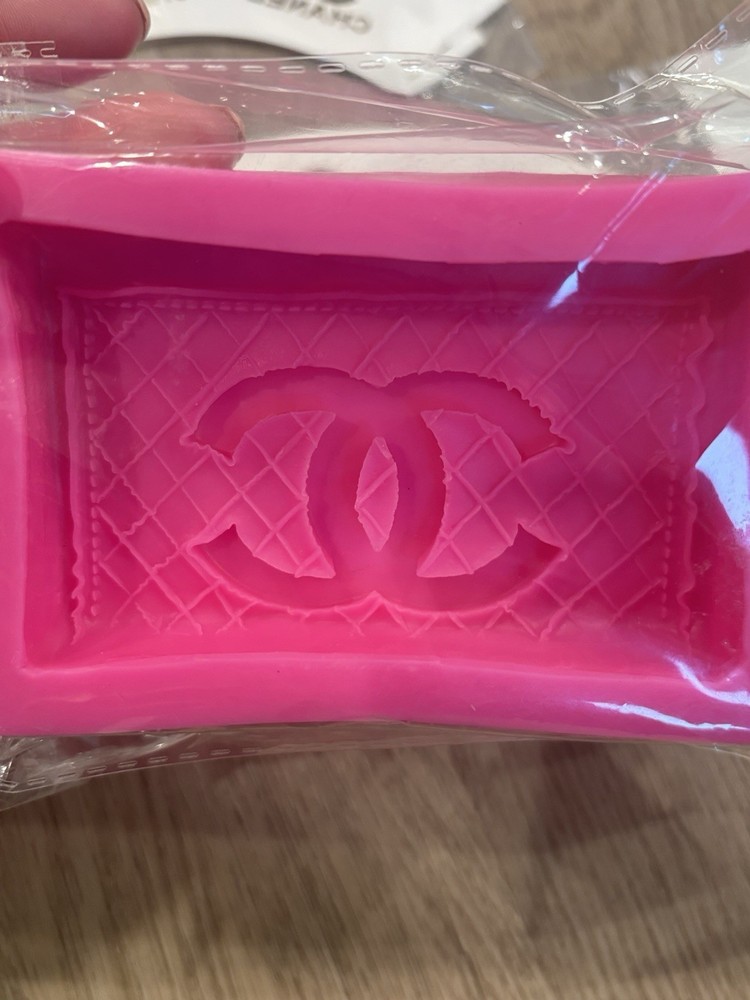 CC Mold & Cupcake Designer Holders