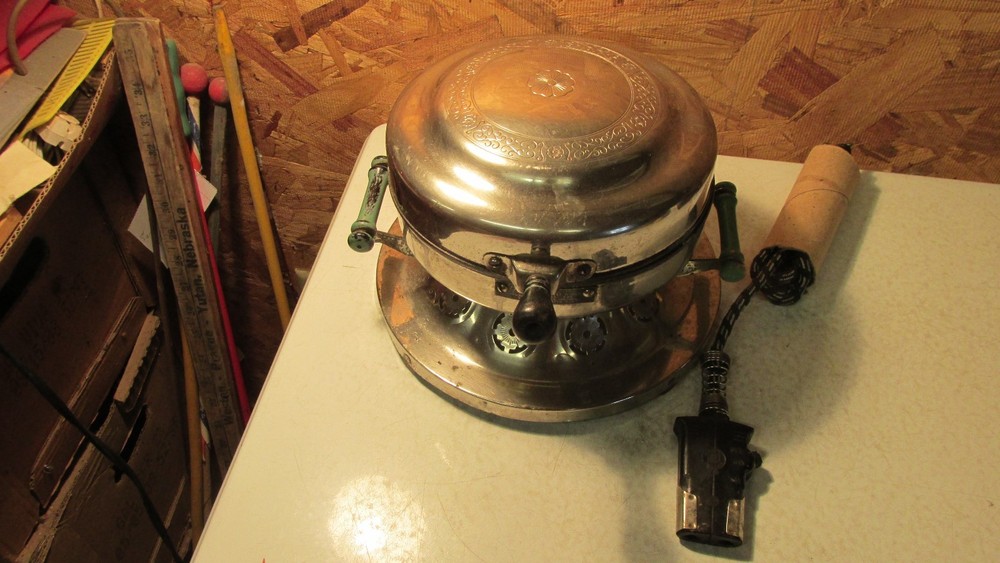 Bersted Waffle Iron Model 224