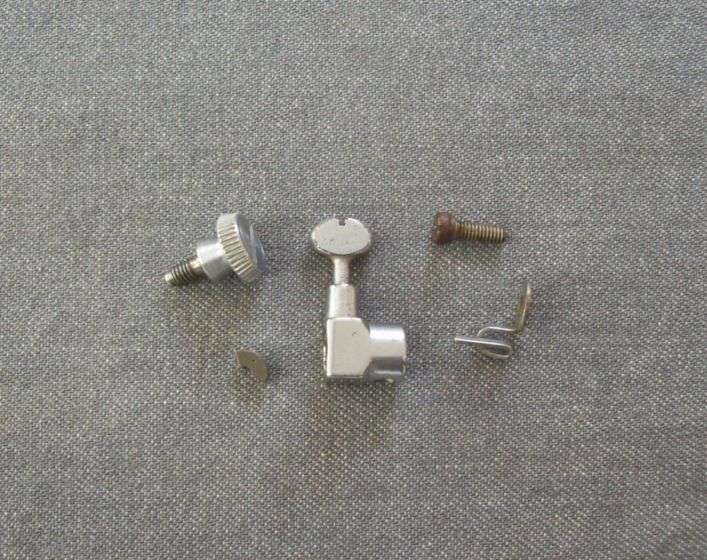 Singer Touch & Sew 620 Sewing Machine Needle Clamp, & Thread Guide & Misc. Parts