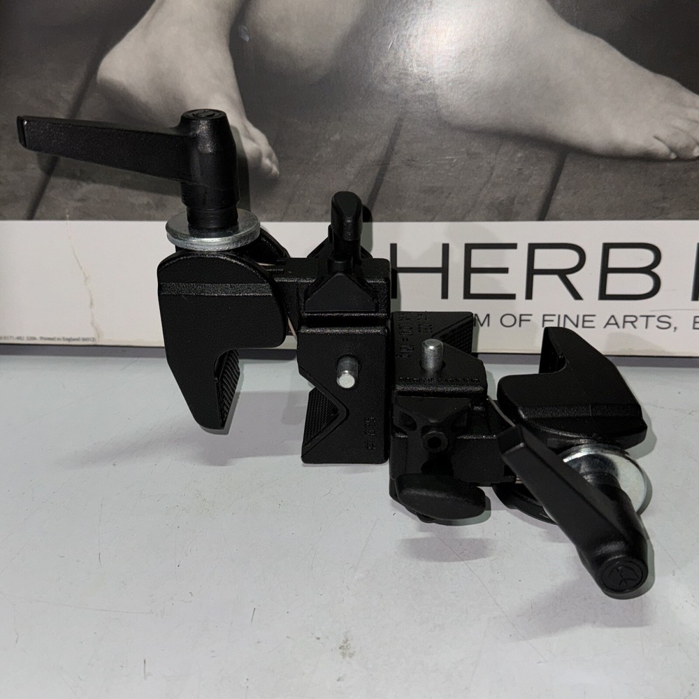 Manfrotto 035 Double Super Clamp - Black - Married