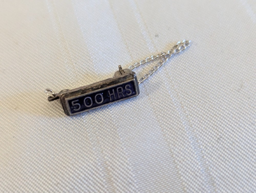 500 Hours silver pin blue enamel aviation .5" across