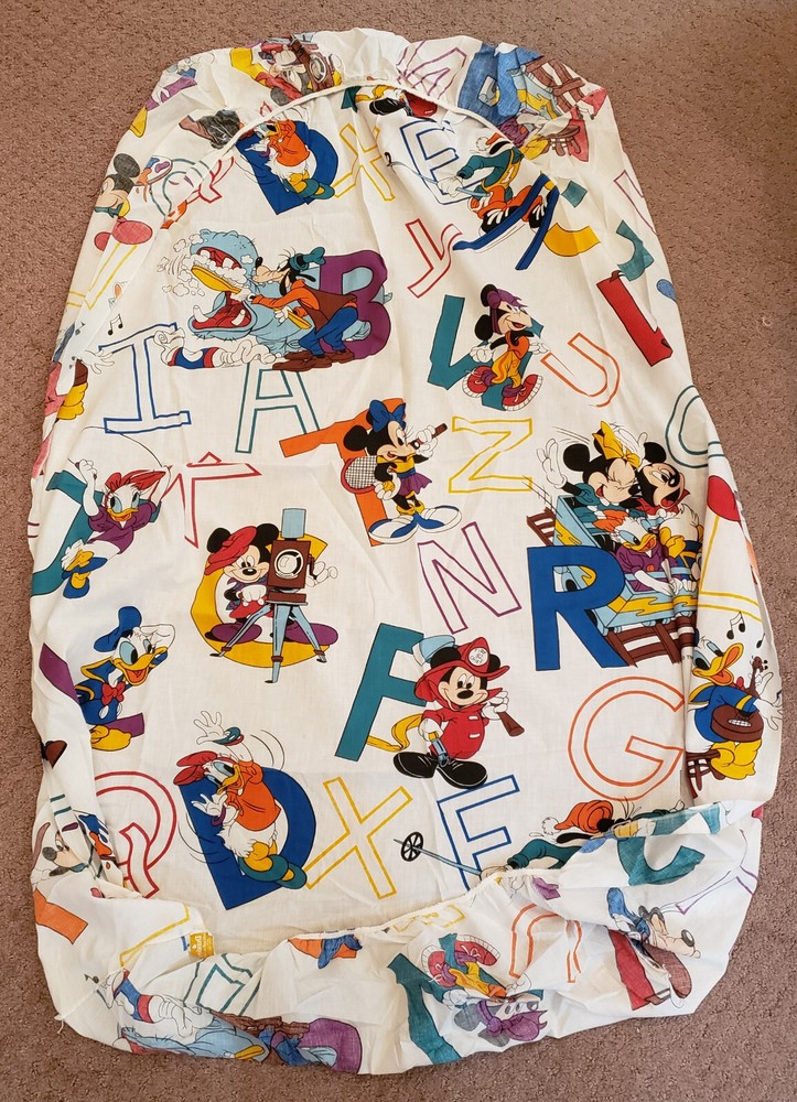 Disney Dundee Alphabet ~ Vintage 3 Piece Crib Set ~ Sheets & Comforter