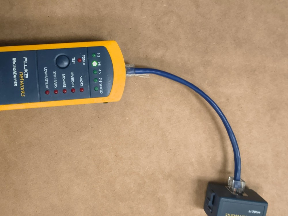 Fluke Networks Micromapper W/ Remote great working condition with carrying case