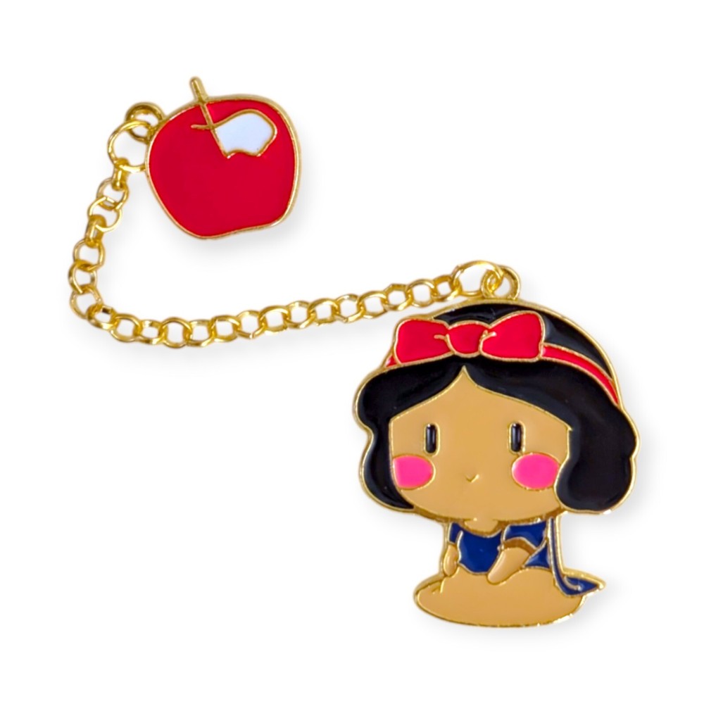 Snow White Disney Fantasy Pin: Chibi Princess with Apple