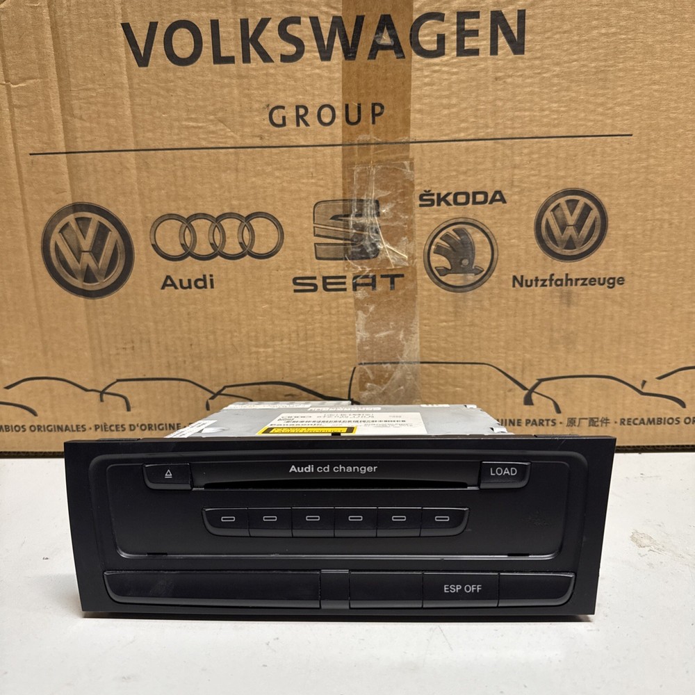 2008 Audi A5 3.0TDI CD Changer Head Unit 8T2035110B