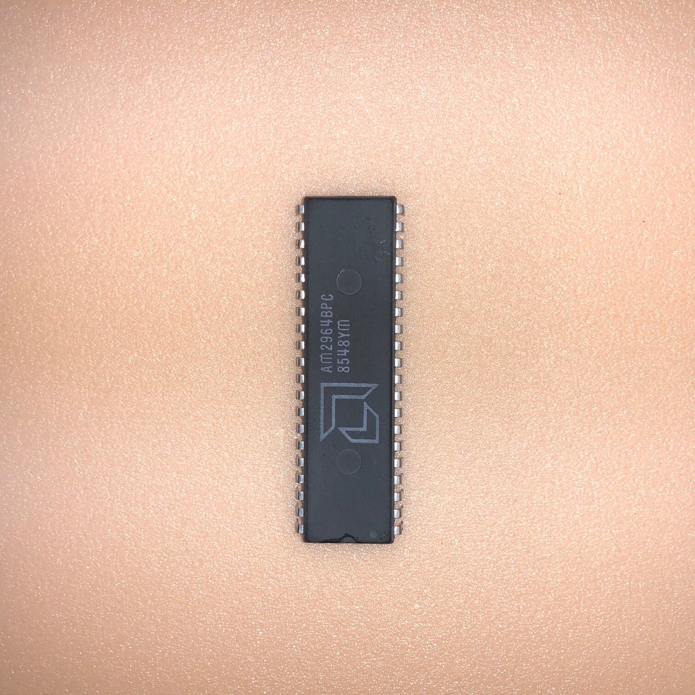 QTY (2) AM2964BPC AMD 40 Pin Dip DYNAMIC MEMORY CONTROLLER NOS ******