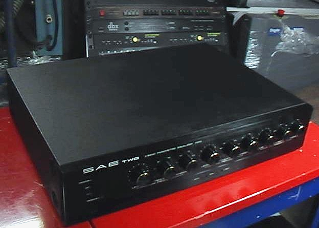 SAE 180 Parametric Equalizer with Wooden Side Panels. Uber Rare!