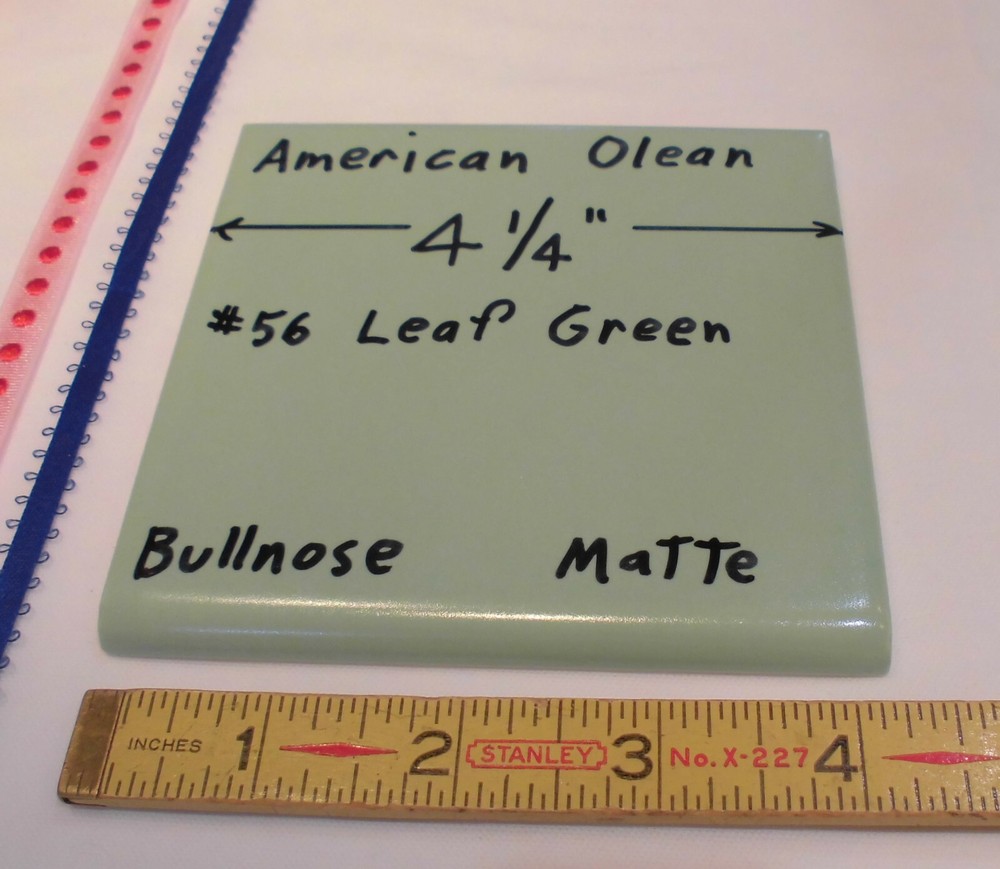 1 pc. Bullnose Ceramic Tile *Leaf Green* by American Olean: 4-1/4" Matte NOS