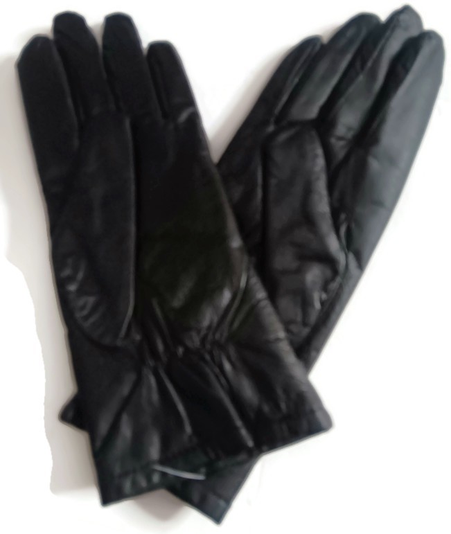 Women's Black Medium Leather Gloves,